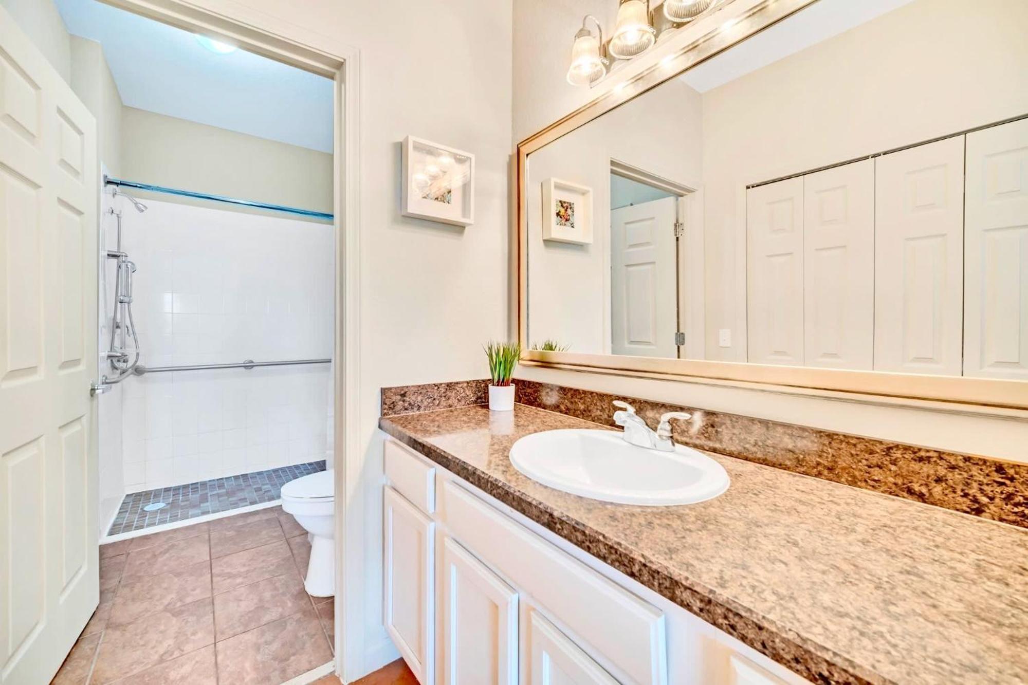 Spacious 2Br Condo With Pool & Hot Tub, Near Disney! Orlando Eksteriør billede